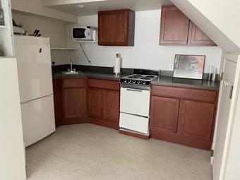 Room for rent in Farmington Hills, MI $900, house