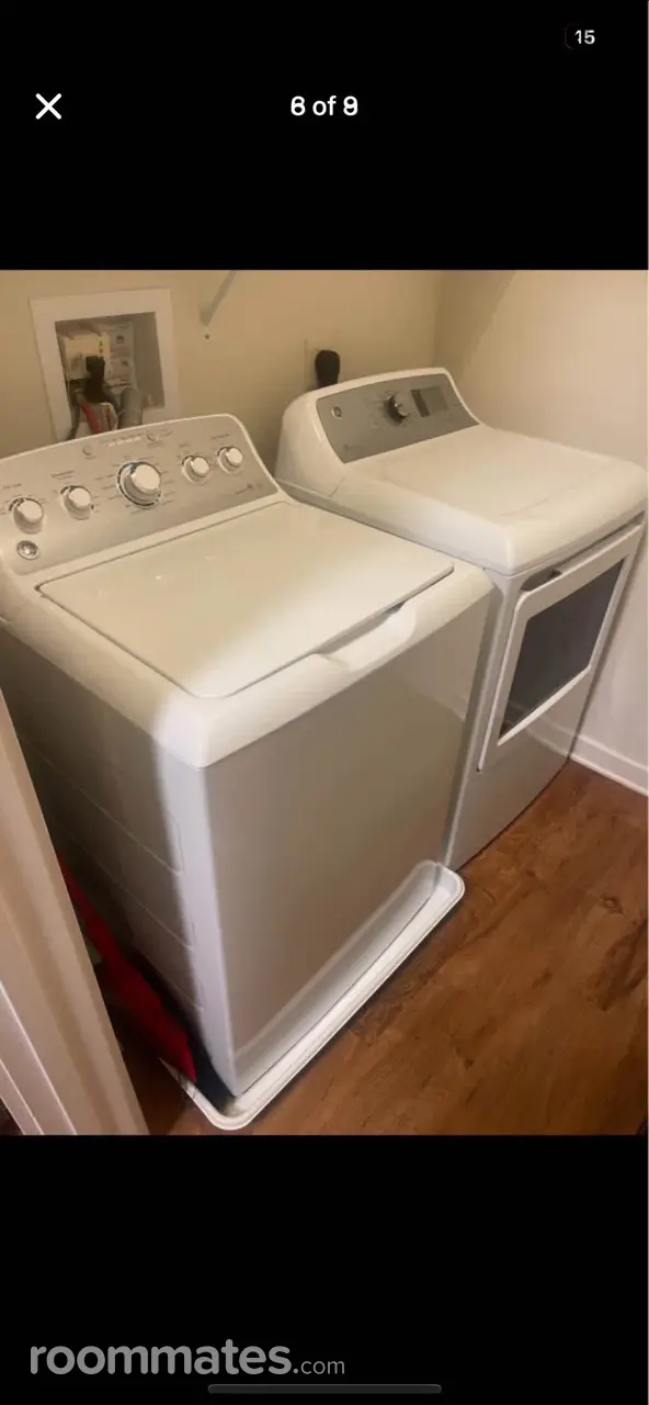 Profile photo 5 of 9