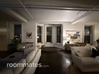 Room for rent in Newport KY $1350, apartment