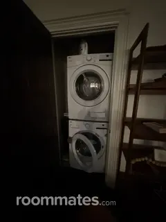 Room for rent in Newport KY $1350, apartment