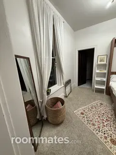 Room for rent in Newport KY $1350, apartment