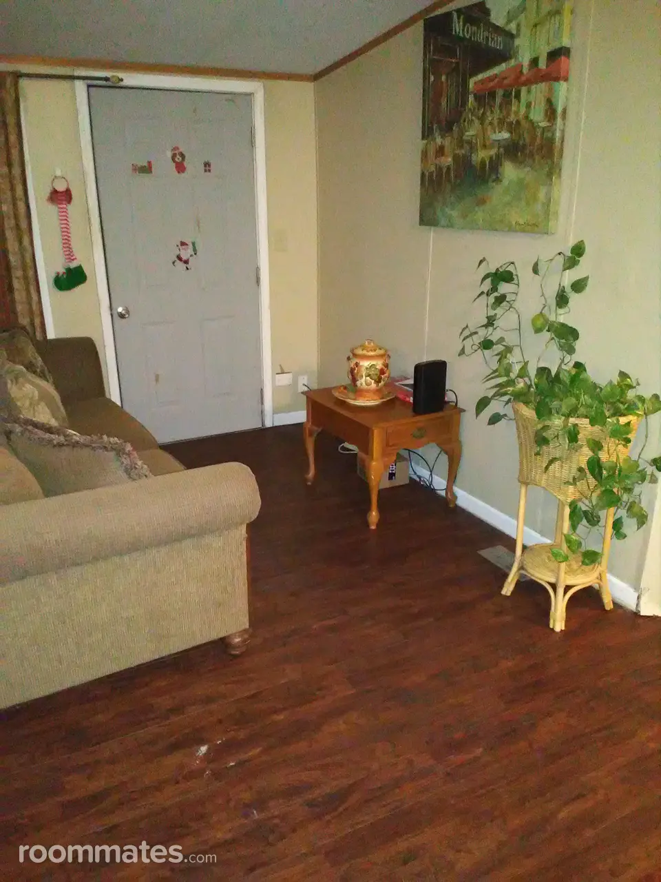 Profile photo 8 of 10