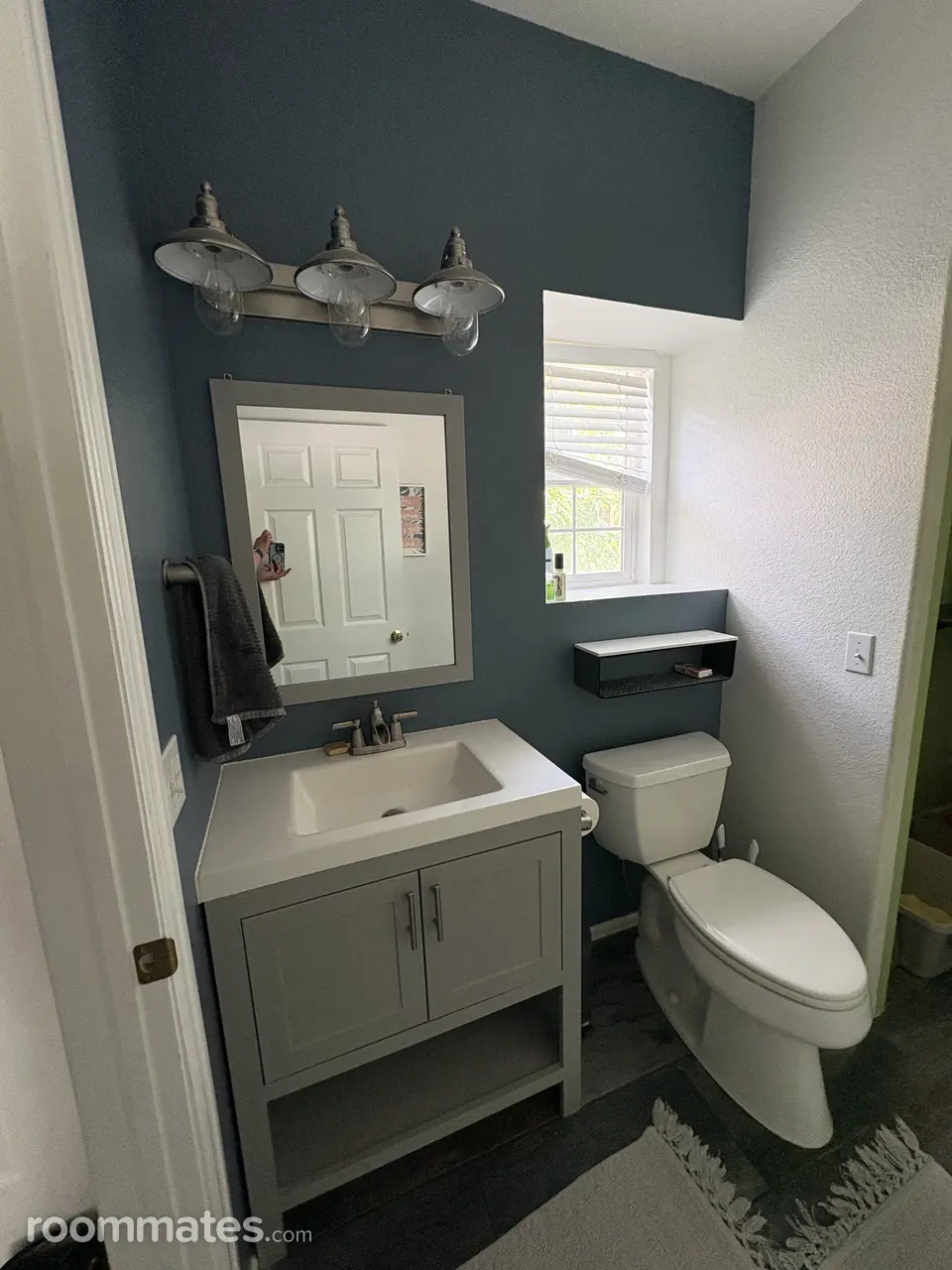 Profile photo 4 of 9