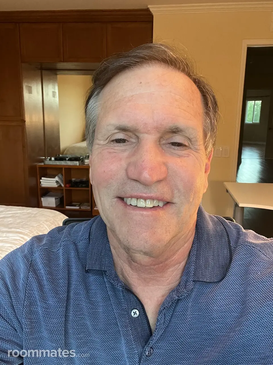 Profile photo 9 of 10