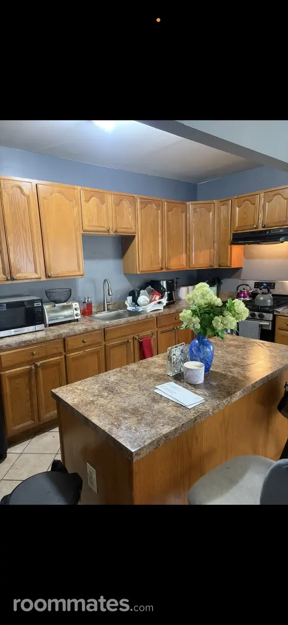 Profile photo 2 of 7