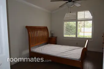 Room for rent in Boynton Beach FL $1300, house