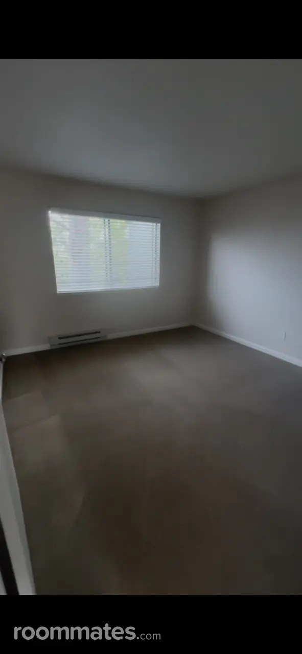 Profile photo 1 of 2