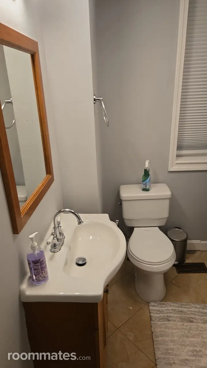 Profile photo 5 of 7