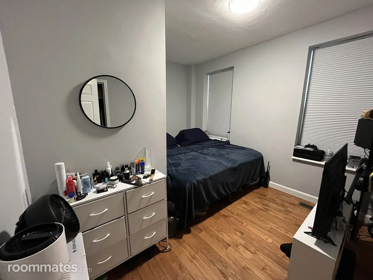 Profile photo 6 of 8