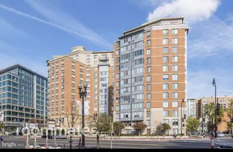 Room for rent in Washington, DC $1500, condo