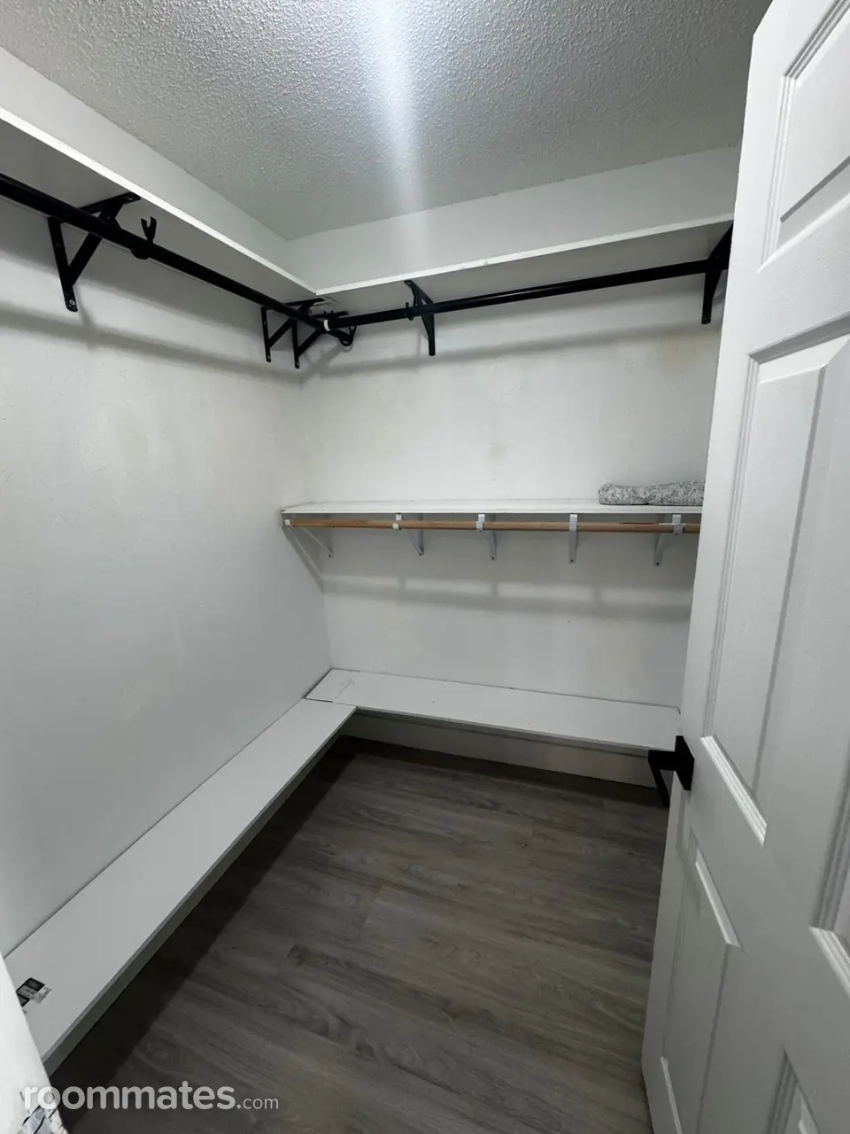 Profile photo 6 of 18