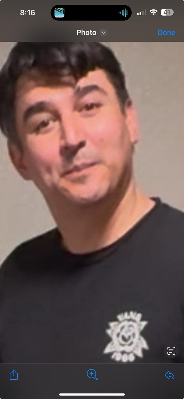 Profile photo 1 of 6