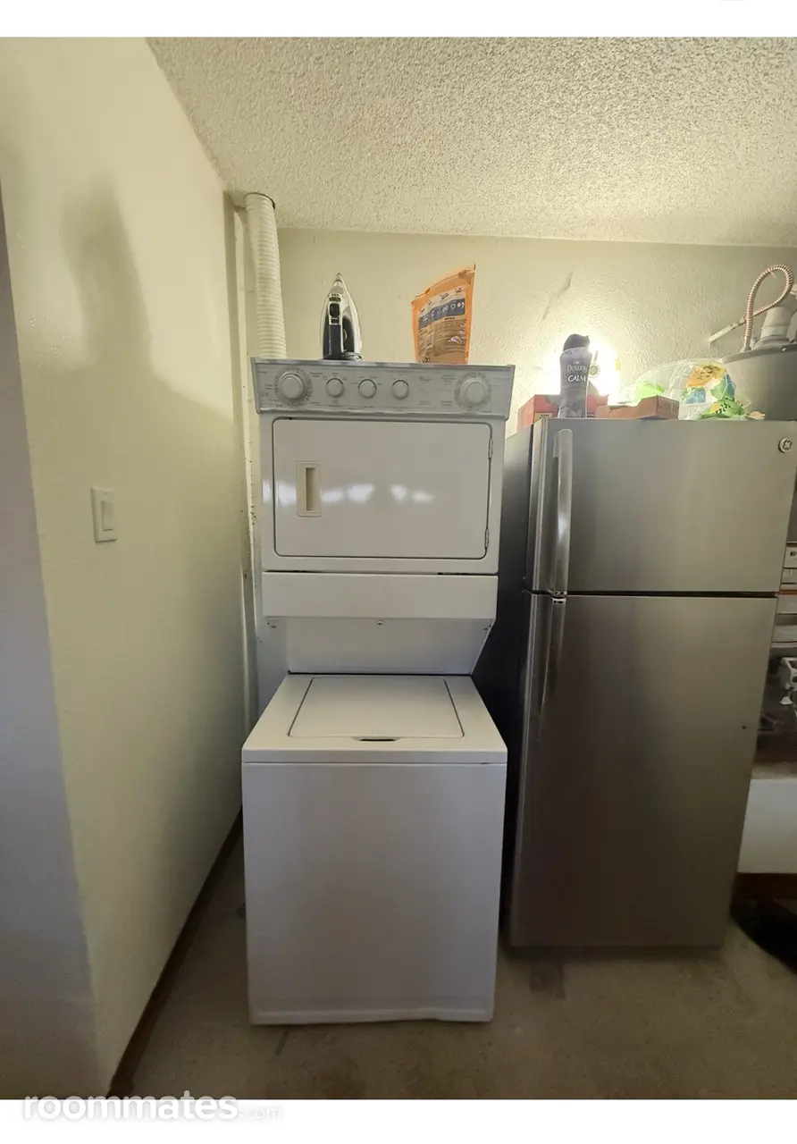 Profile photo 8 of 14