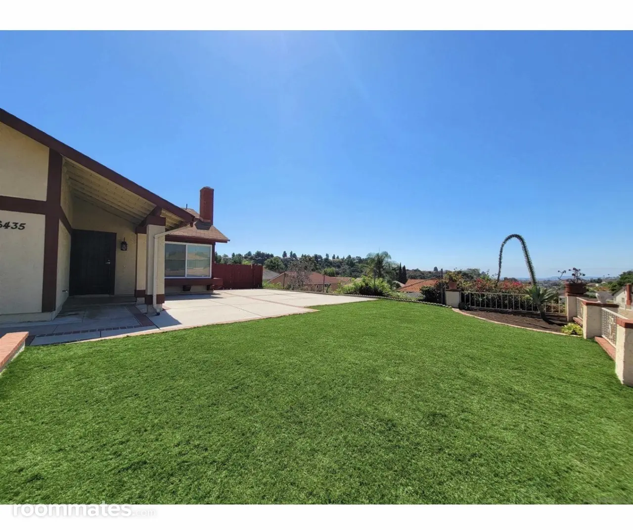 Profile photo 9 of 14