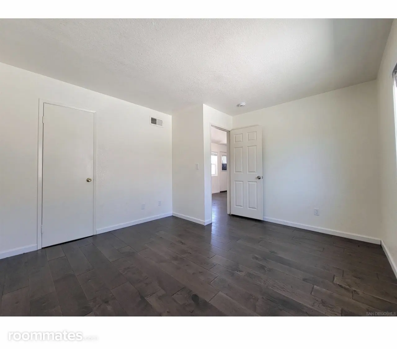 Profile photo 1 of 14