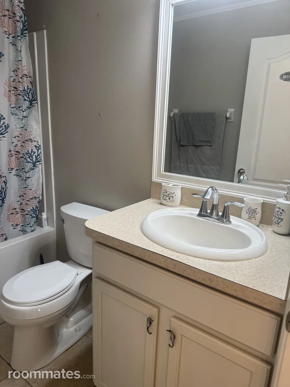 Profile photo 1 of 8