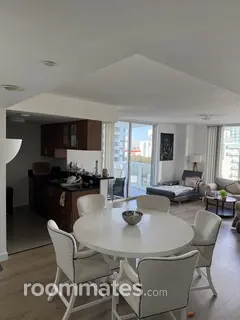 Room for rent in Miami FL $1800, apartment