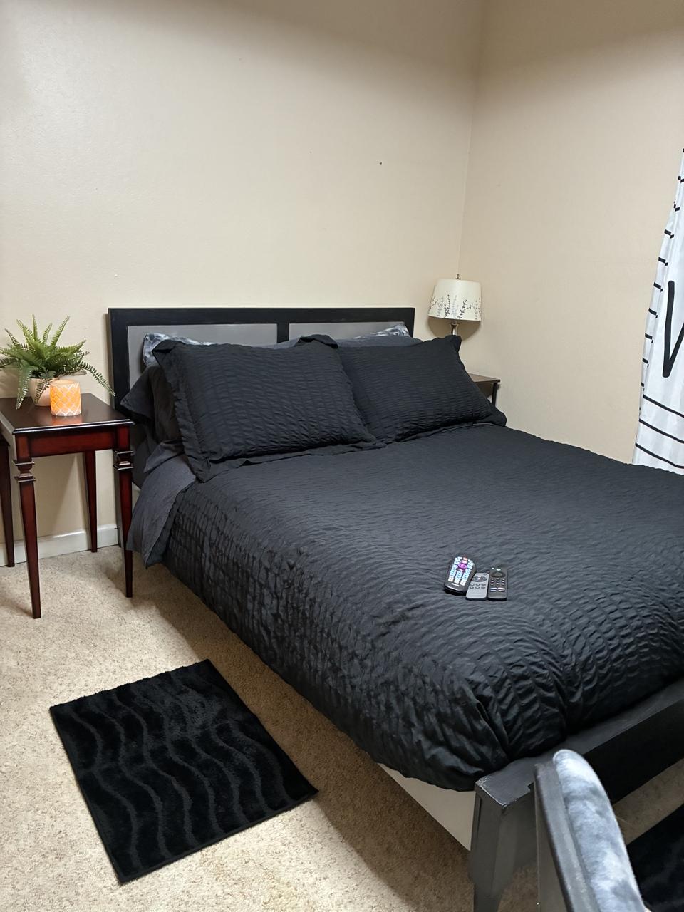 Profile photo 2 of 11