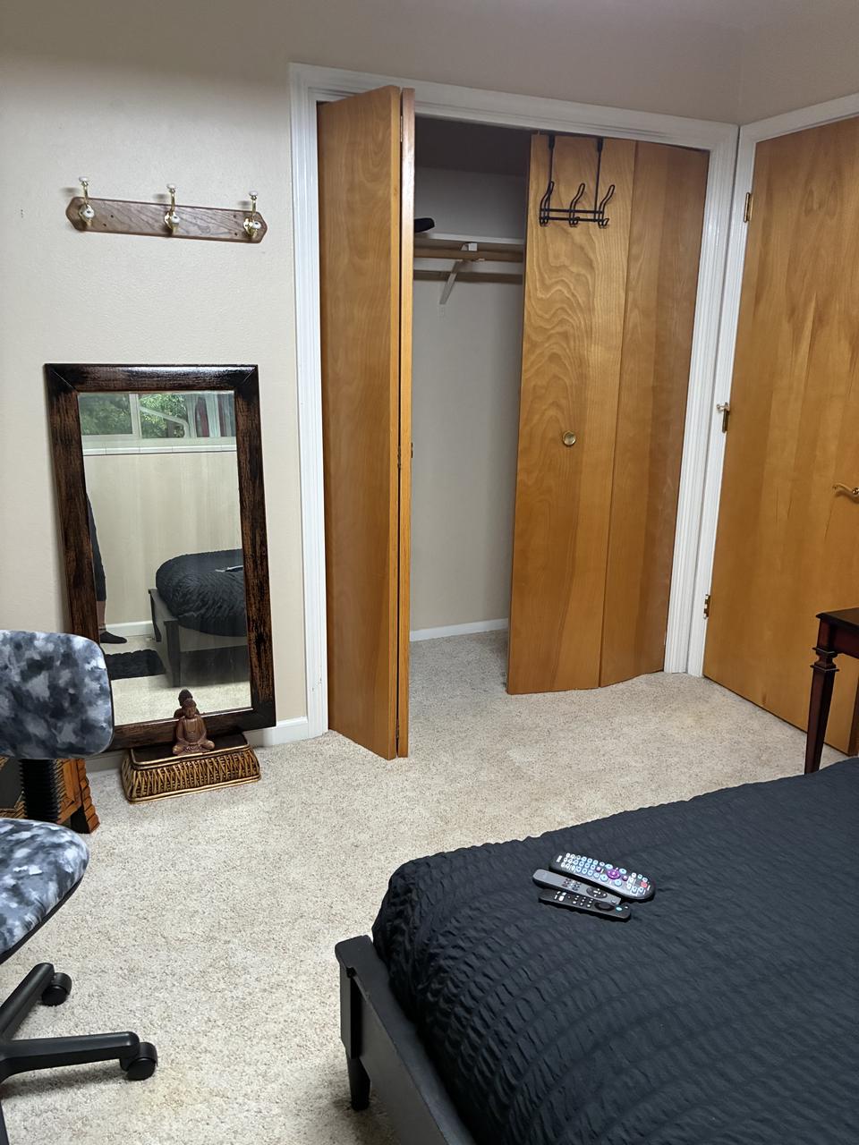 Profile photo 4 of 11