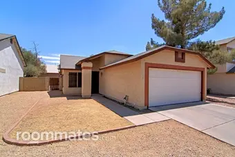 Room for rent in Phoenix, AZ $550, house