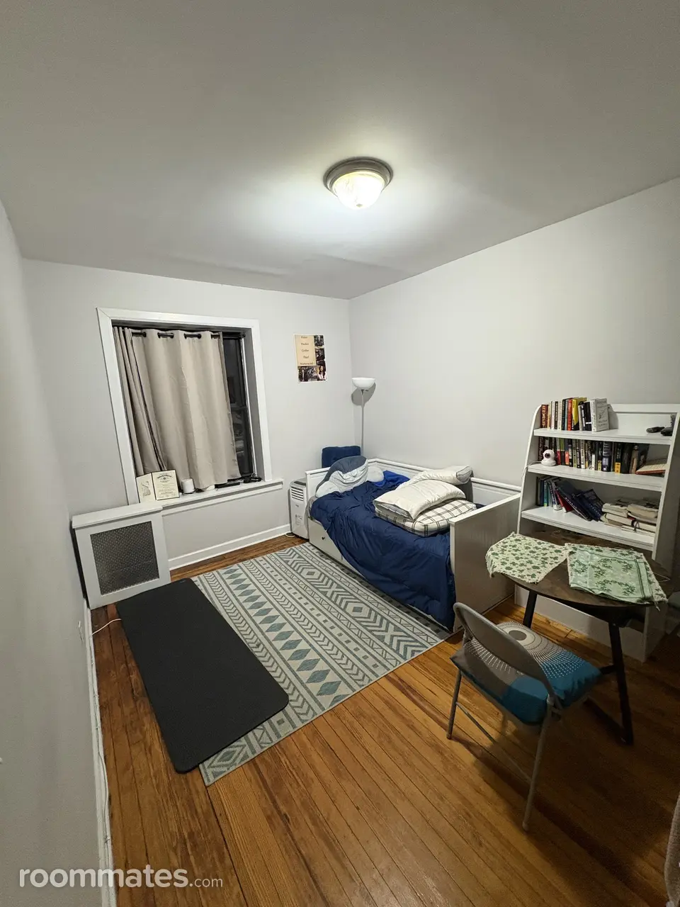 Profile photo 1 of 4