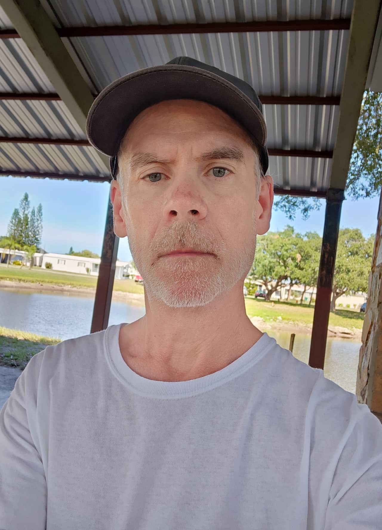 Profile photo 1 of 1