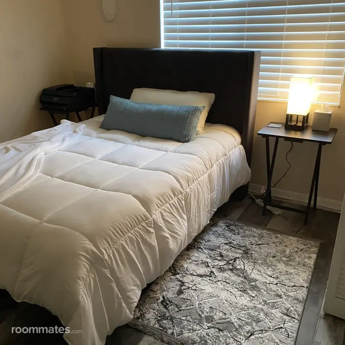 Room for rent in Ponte Vedra Beach, FL $1300, condo