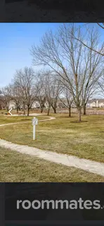 Room for rent in Fox Lake, IL $800, townhouse