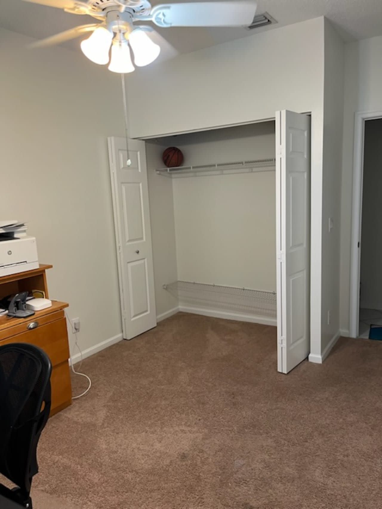 Profile photo 9 of 14