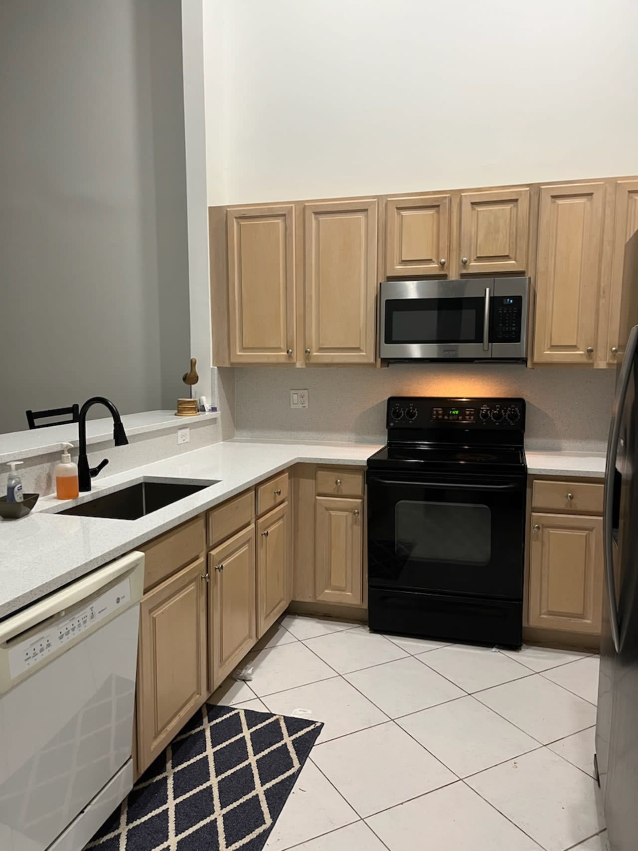 Profile photo 4 of 14