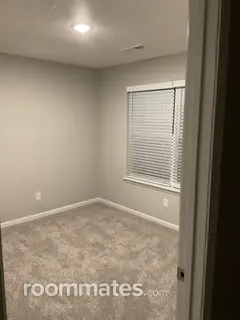 Room for rent in Belton, MO $700, townhouse