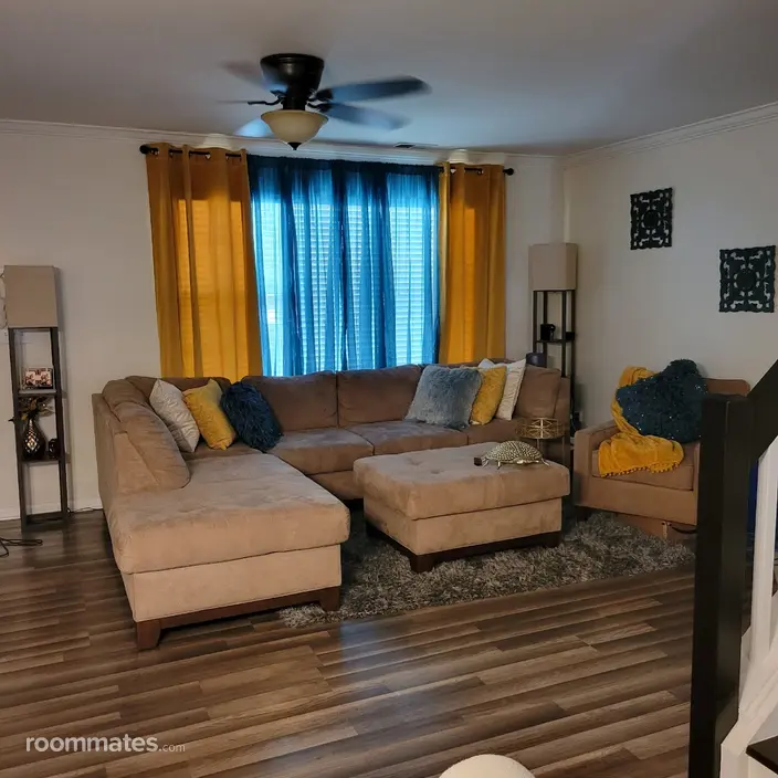 Room for rent in Charlotte, NC $800, townhouse