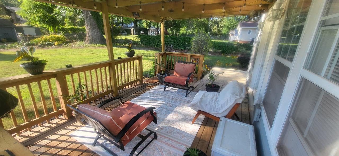 Profile photo 2 of 10