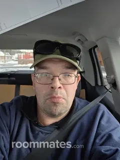 Roommate looking Chicopee, MA, $1000