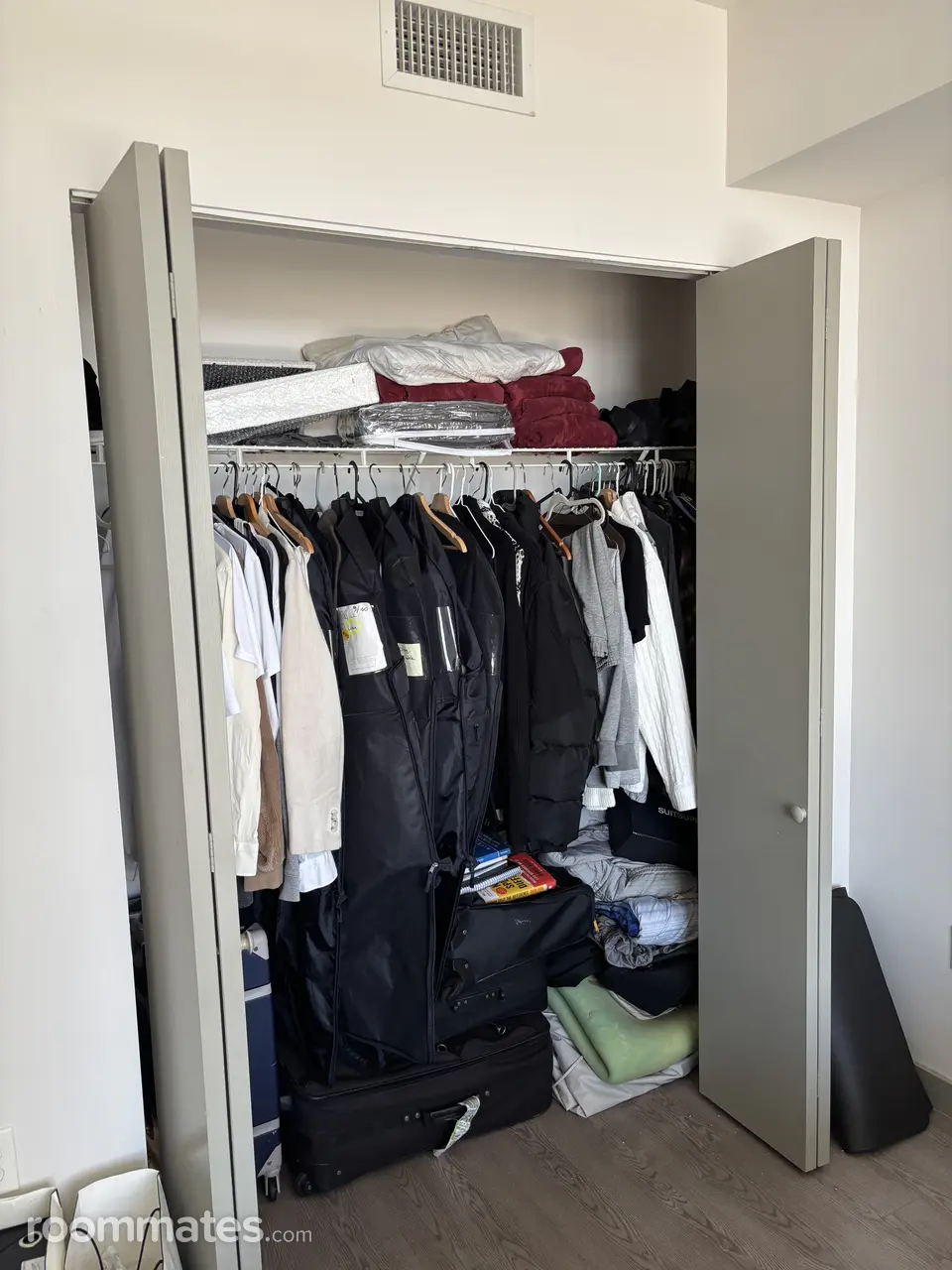 Profile photo 3 of 8