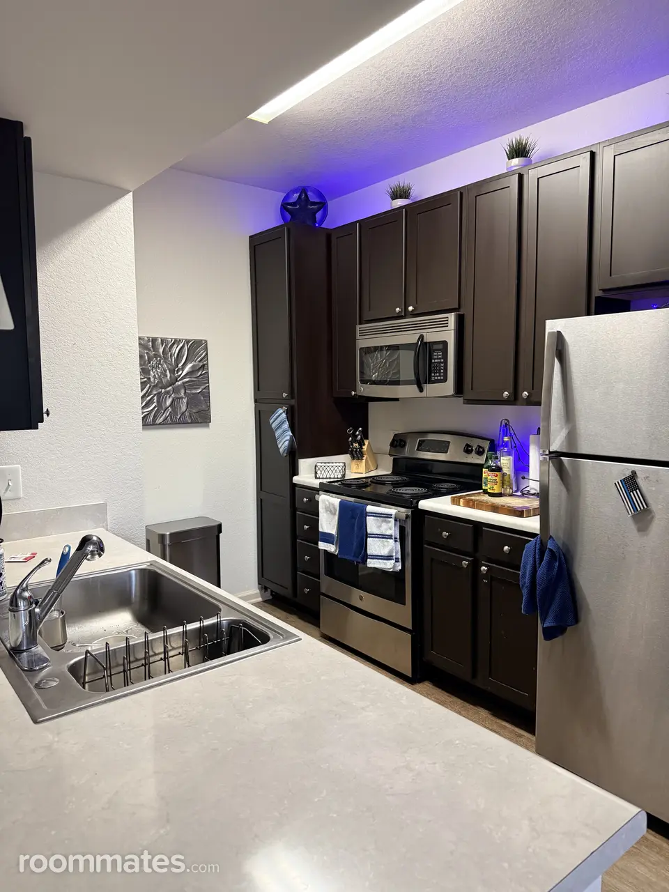 Profile photo 4 of 9