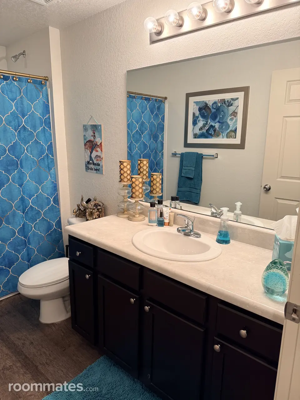 Profile photo 7 of 9