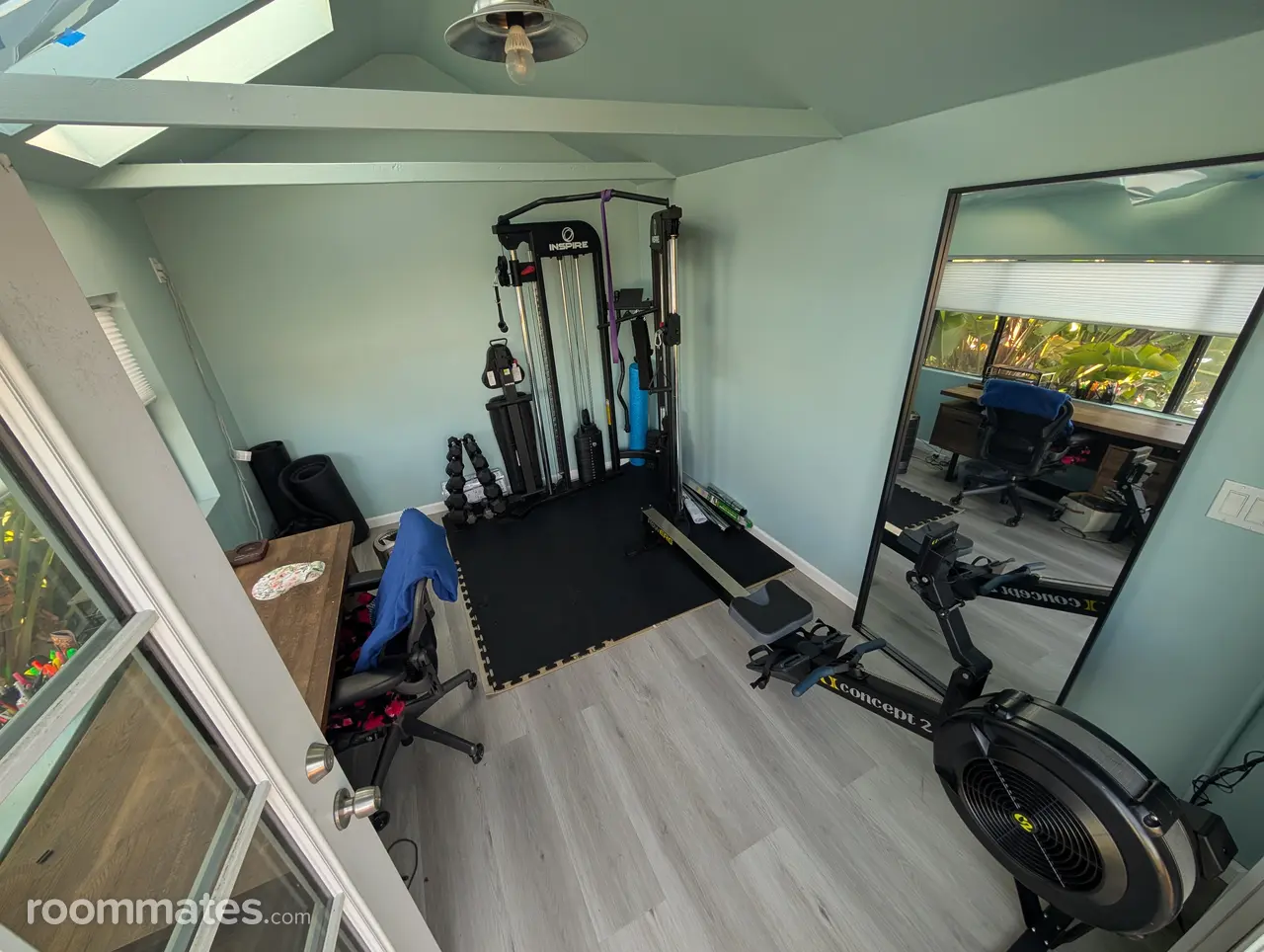 Profile photo 9 of 10