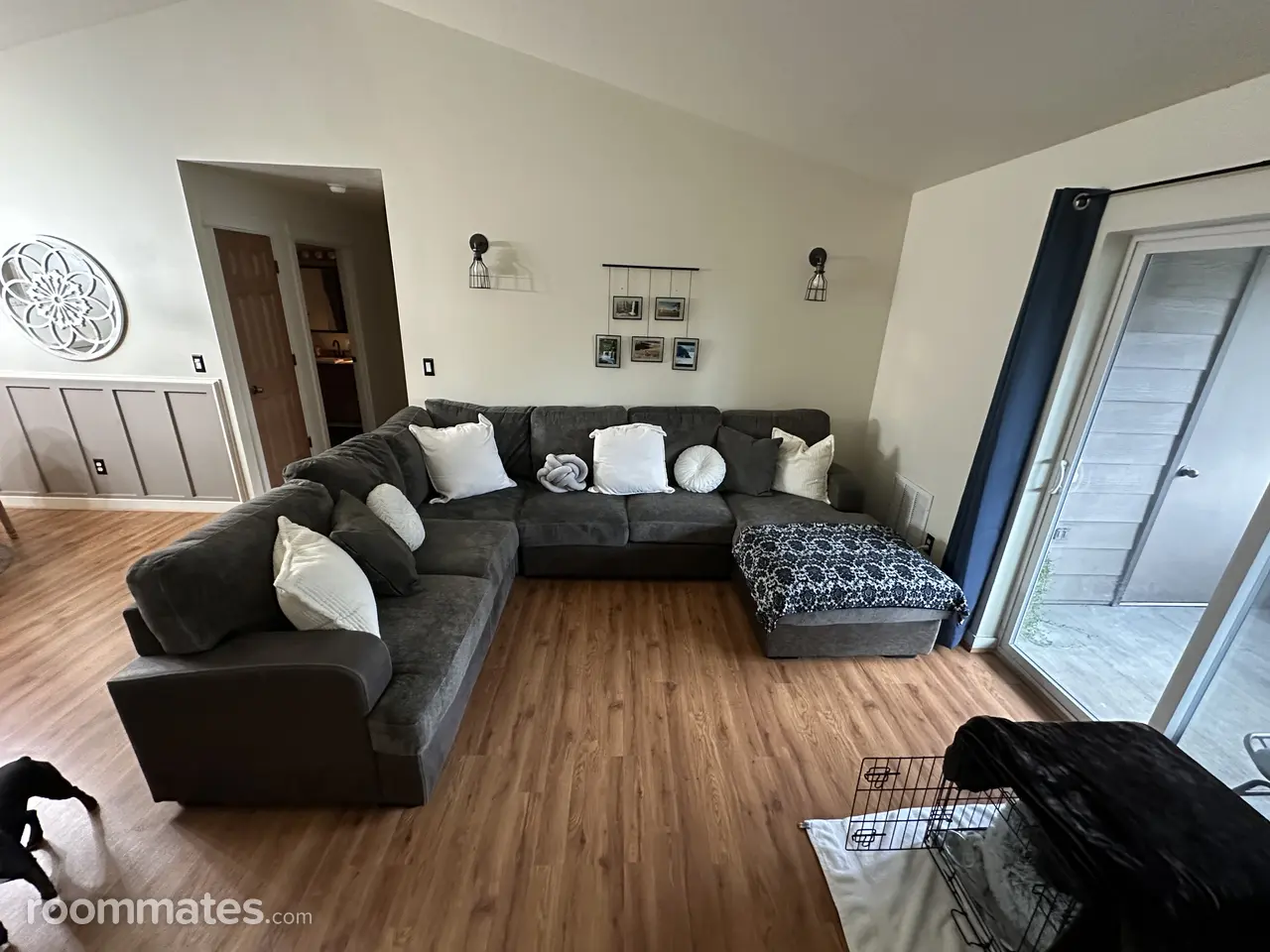 Profile photo 1 of 7