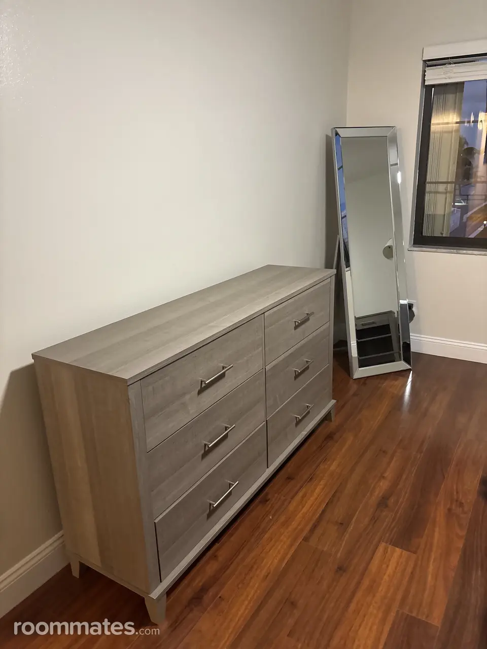 Profile photo 3 of 14