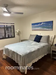 Room for rent in Stuart FL $1200, condo