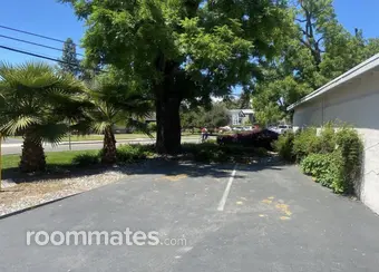 Room for rent in Pleasanton CA $1250, condo