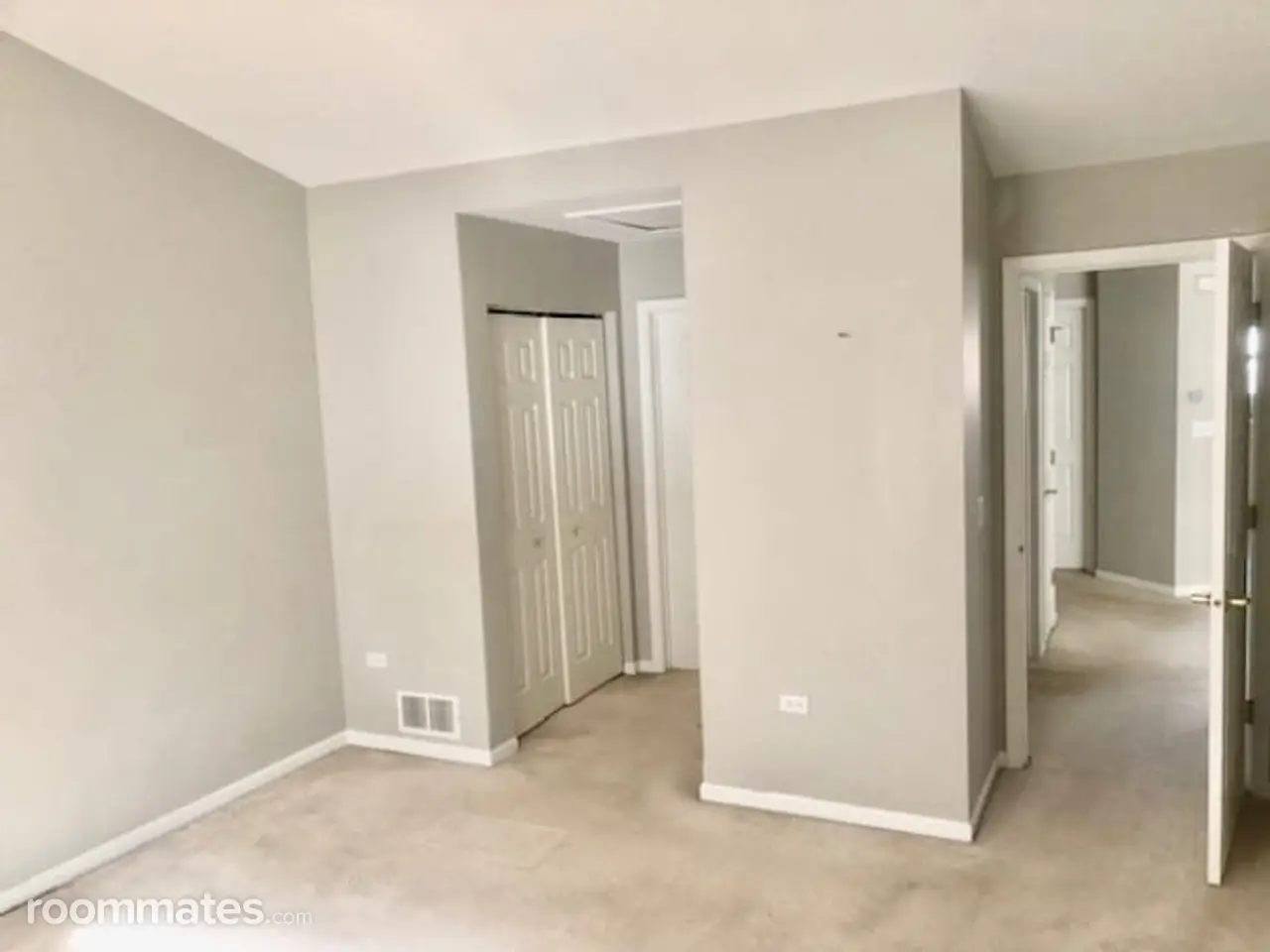 Profile photo 4 of 11