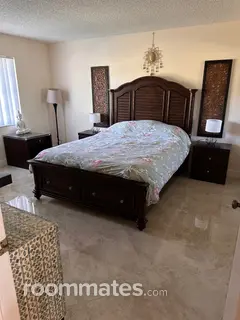 Room for rent in Boca Raton, FL $1100, condo