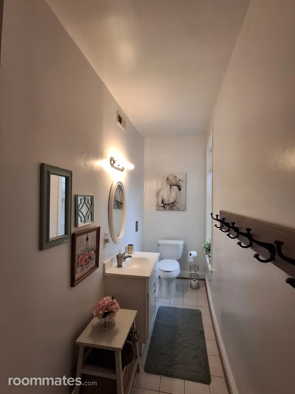 Profile photo 10 of 11