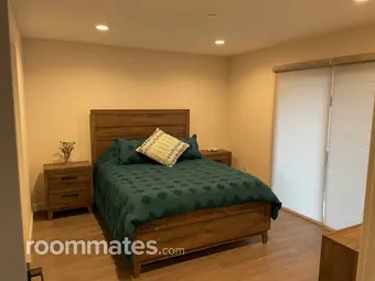 Room for rent in Thousand Oaks, CA $1600, townhouse