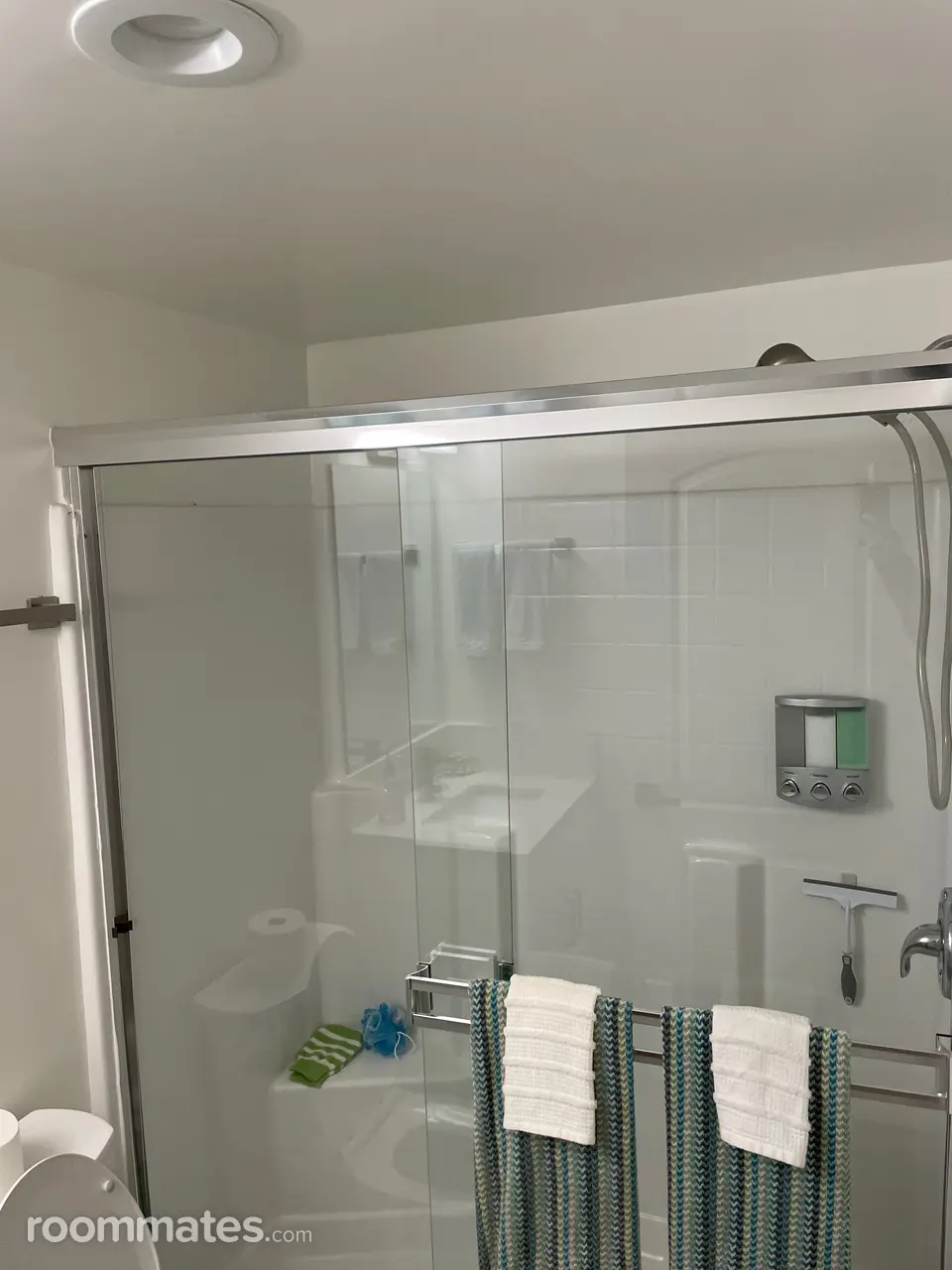 Profile photo 5 of 10