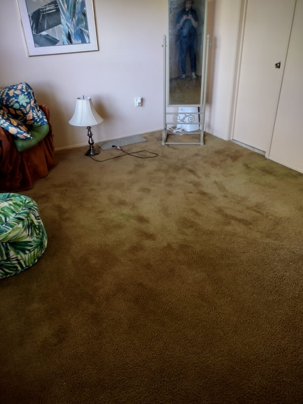 Profile photo 2 of 4