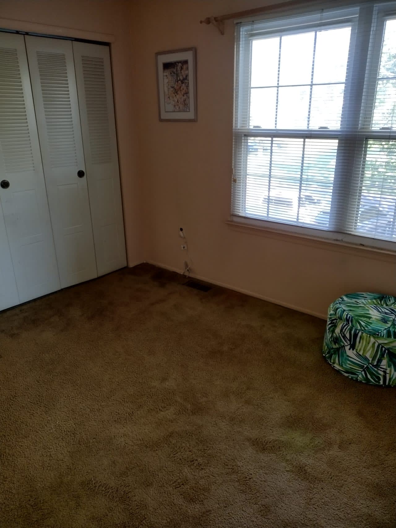 Profile photo 1 of 4