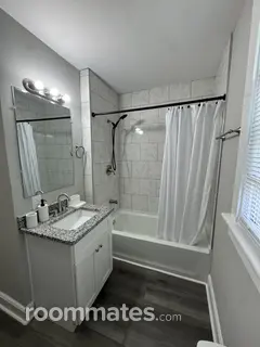 Room for rent in Norfolk, VA $850, house